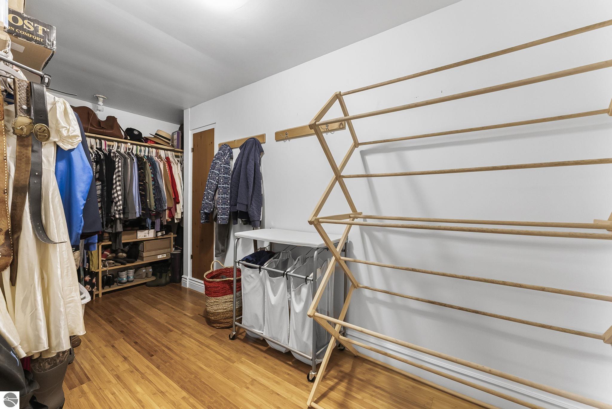 317 S Shabwasung Street, Northport