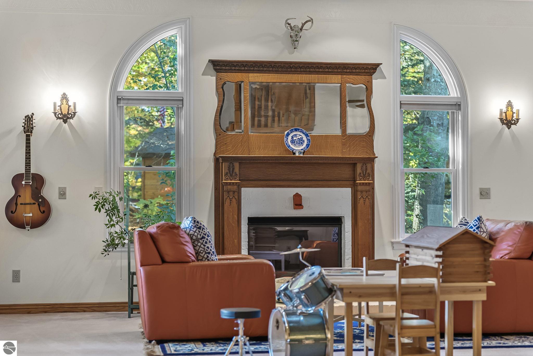 317 S Shabwasung Street, Northport