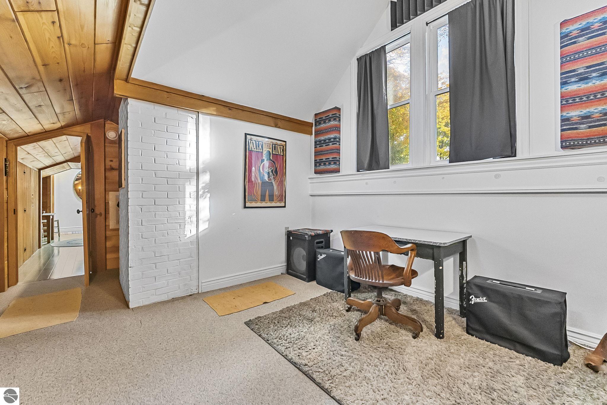 317 S Shabwasung Street, Northport