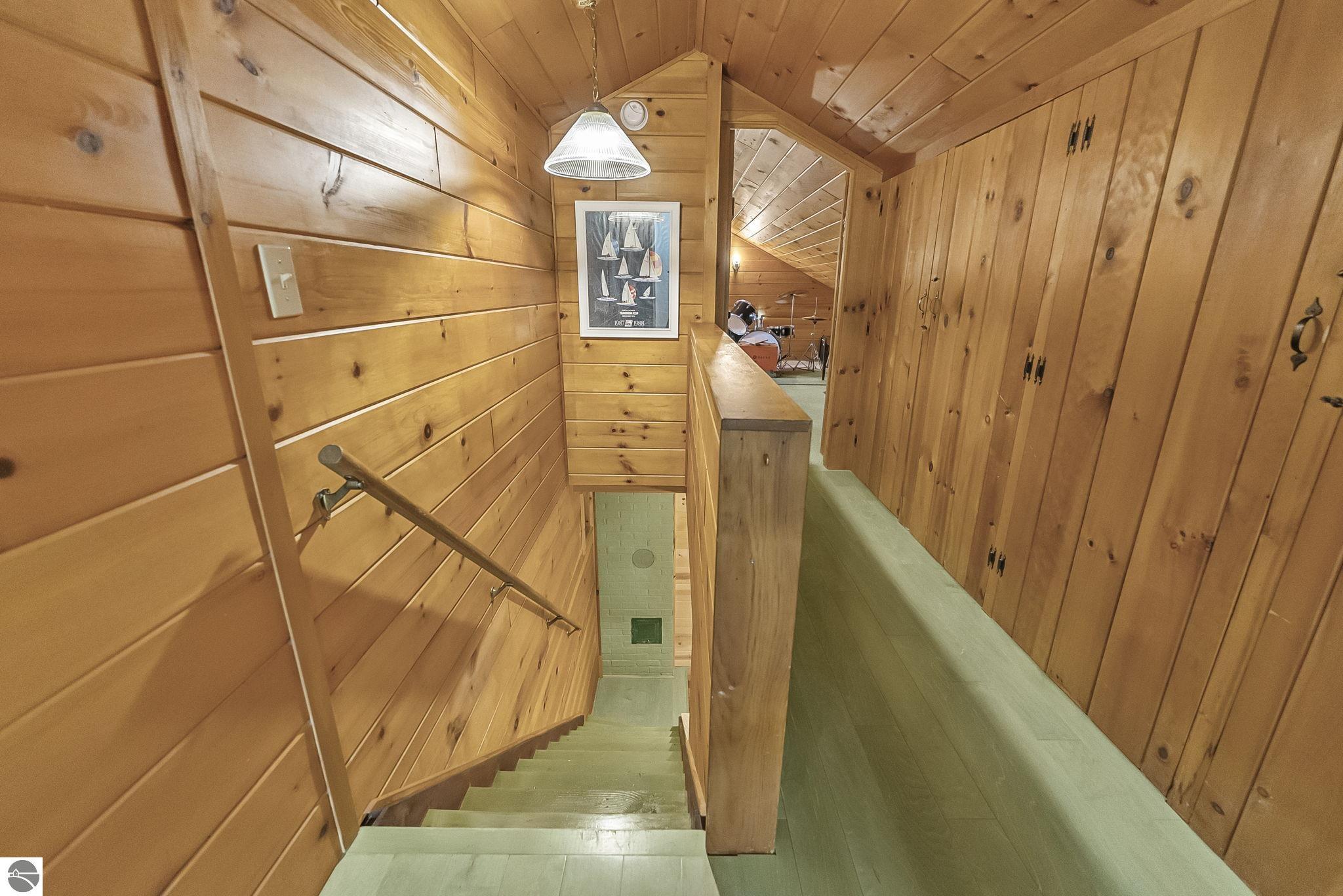 317 S Shabwasung Street, Northport