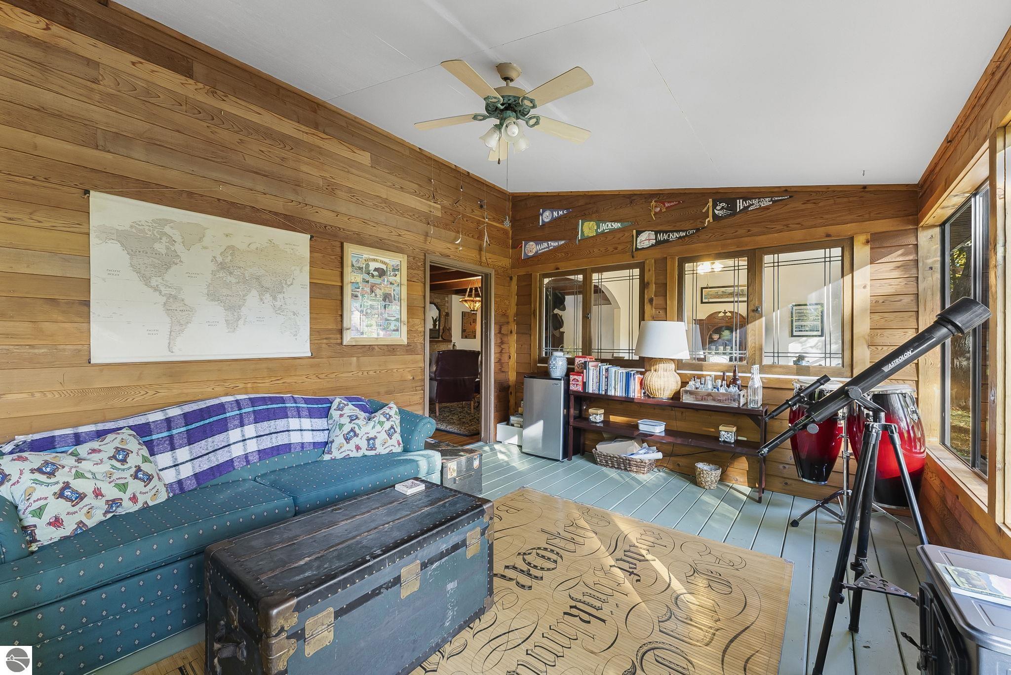 317 S Shabwasung Street, Northport