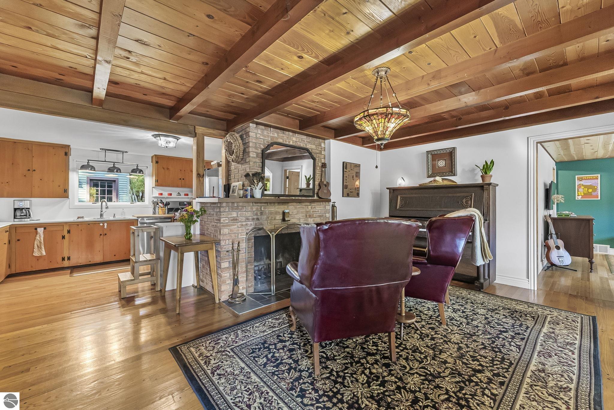 317 S Shabwasung Street, Northport