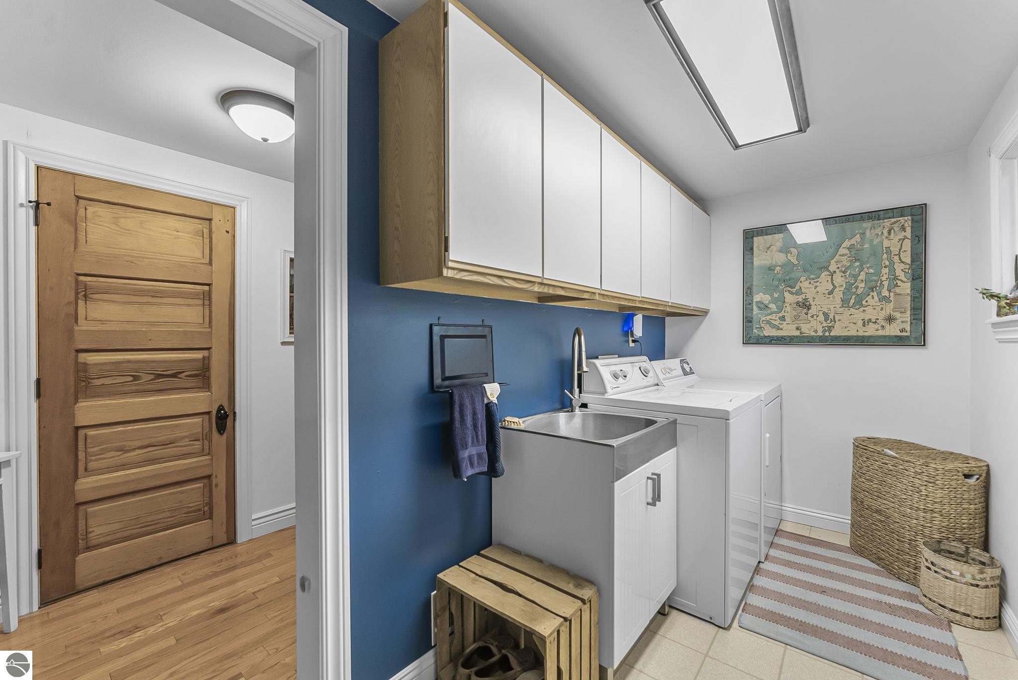 317 S Shabwasung Street, Northport