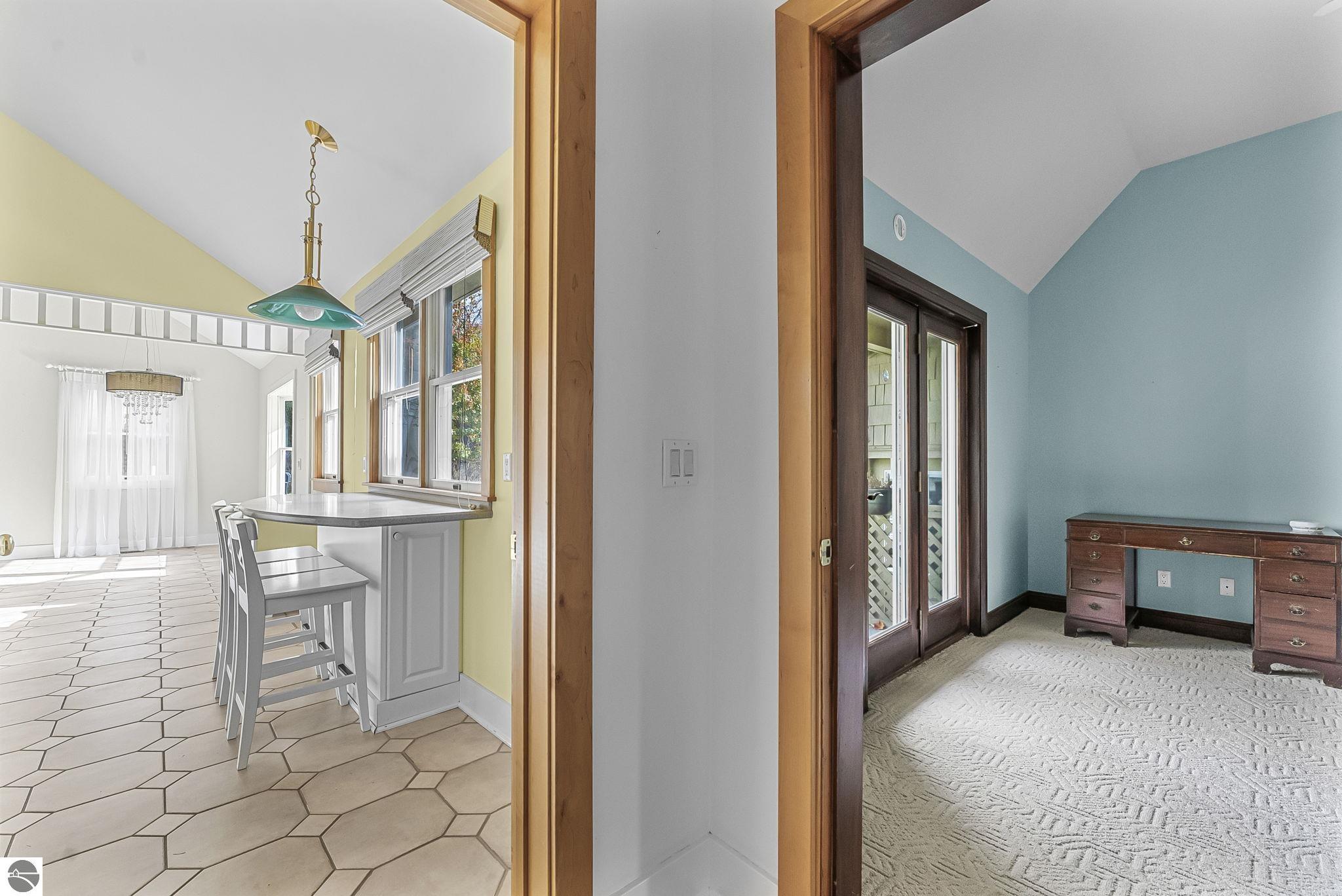 6211 N Manitou Trail, Northport