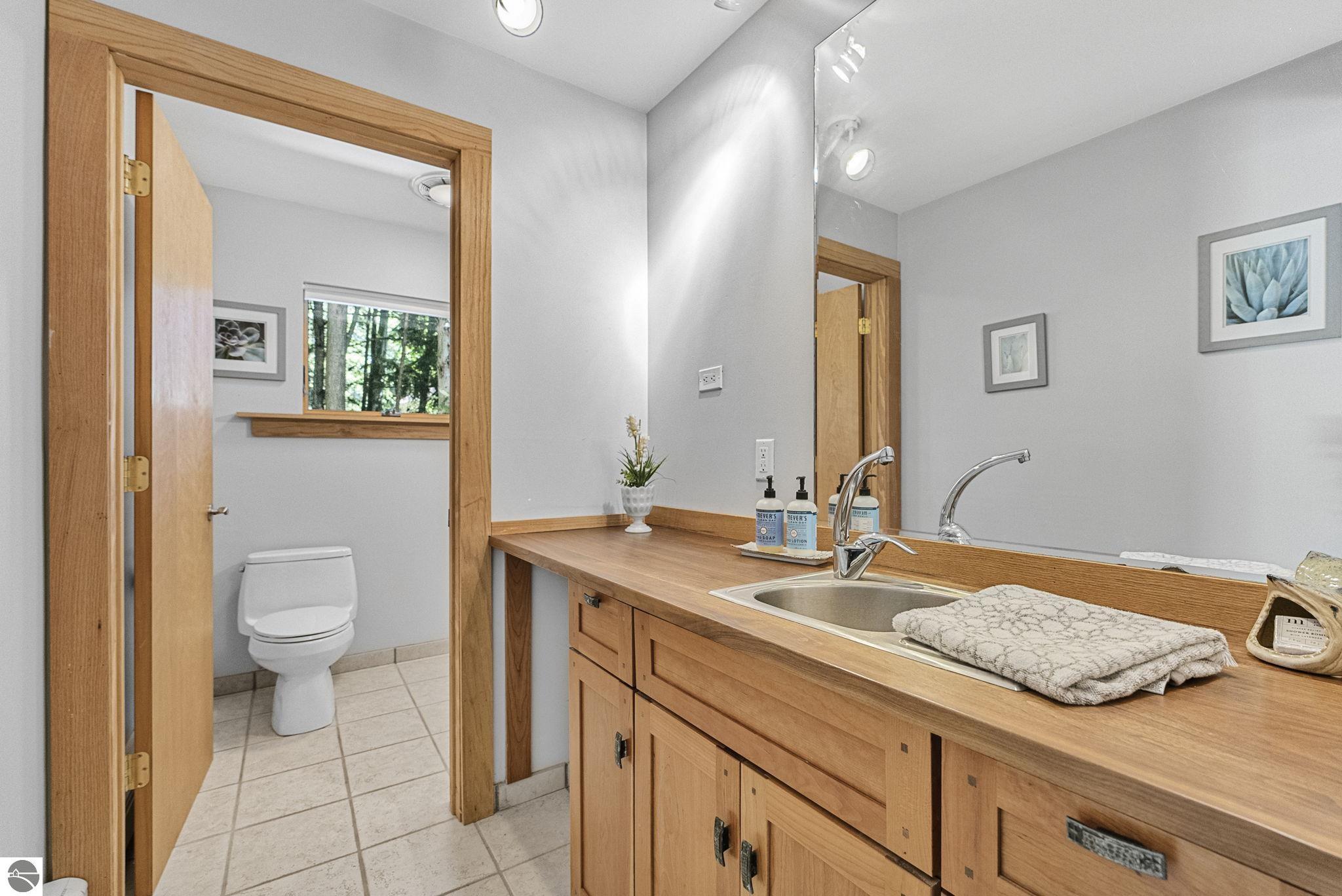 13631 N Forest Beach Shores