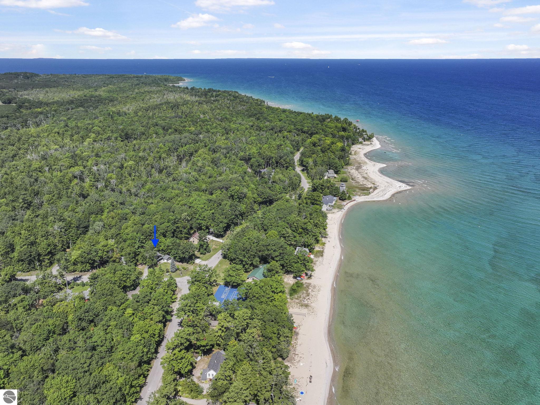 13631 N Forest Beach Shores