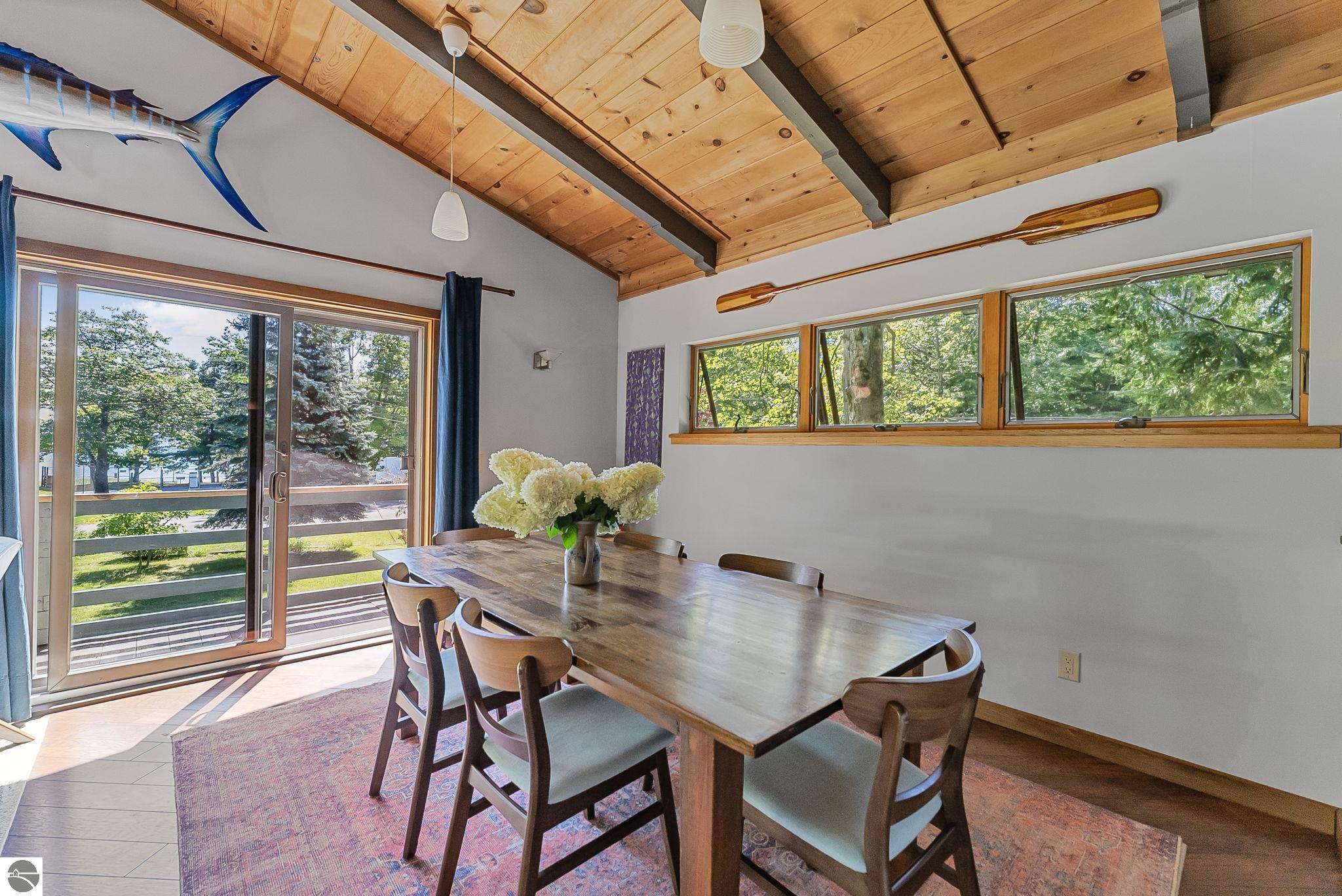 13631 N Forest Beach Shores