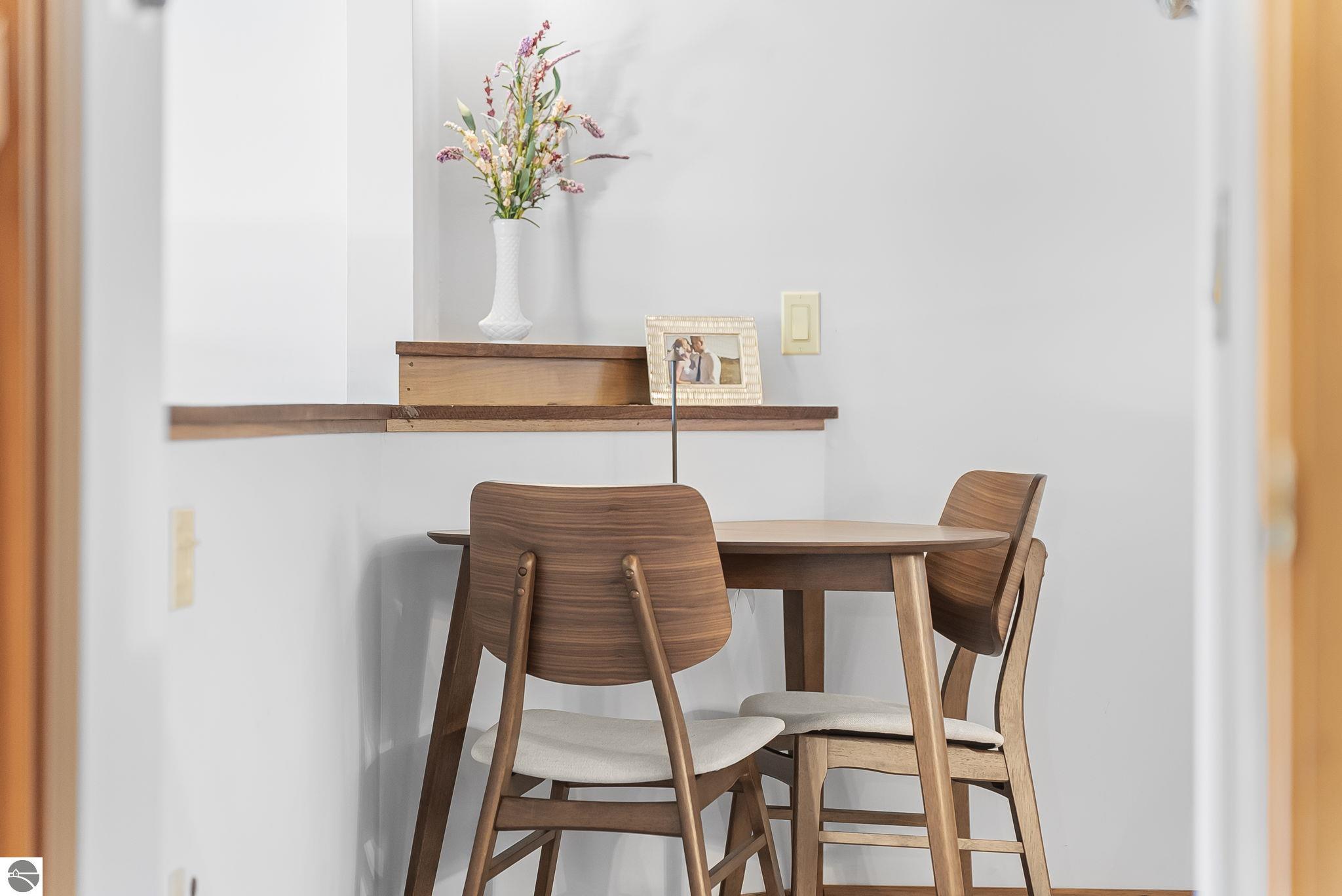 13631 N Forest Beach Shores