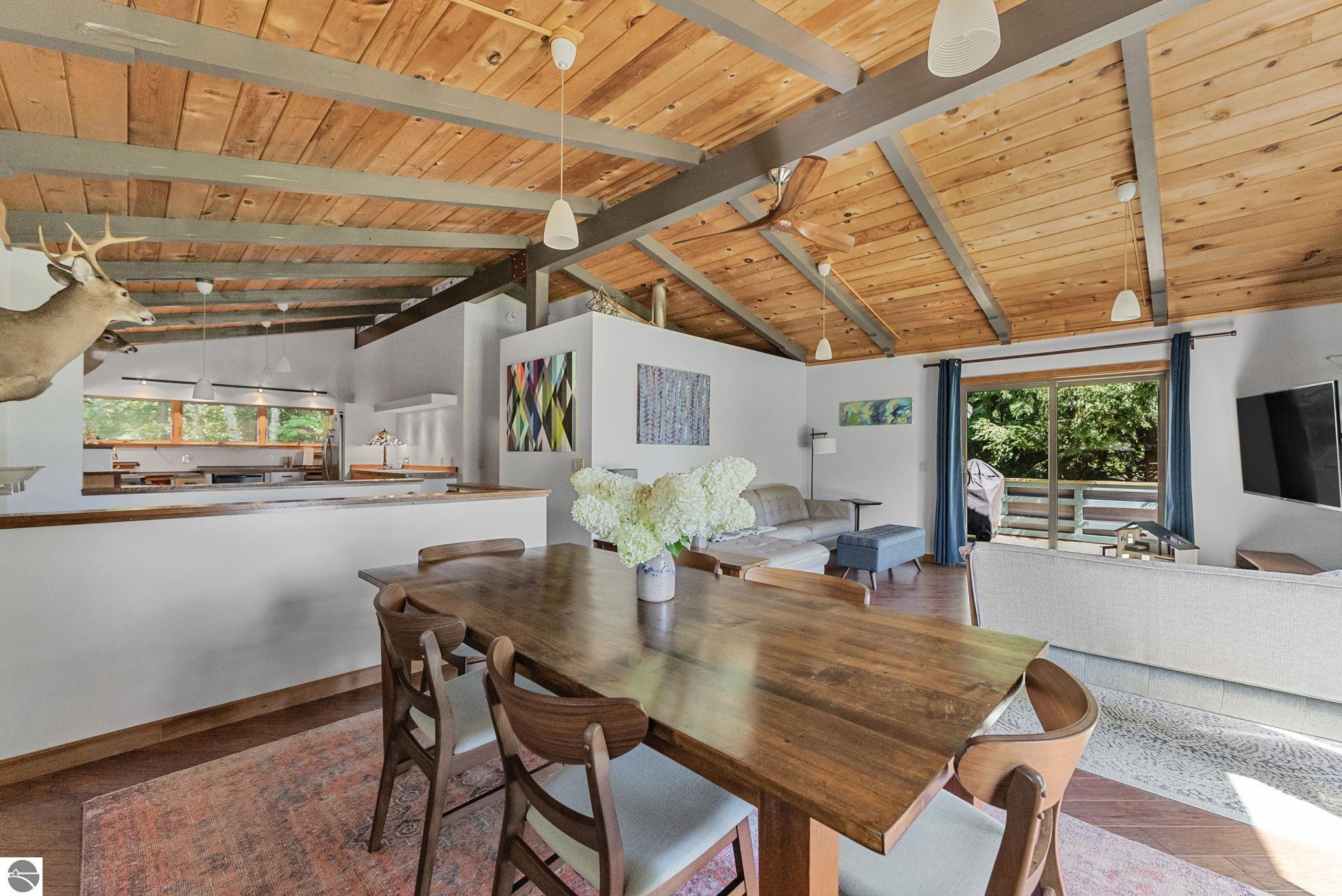 13631 N Forest Beach Shores