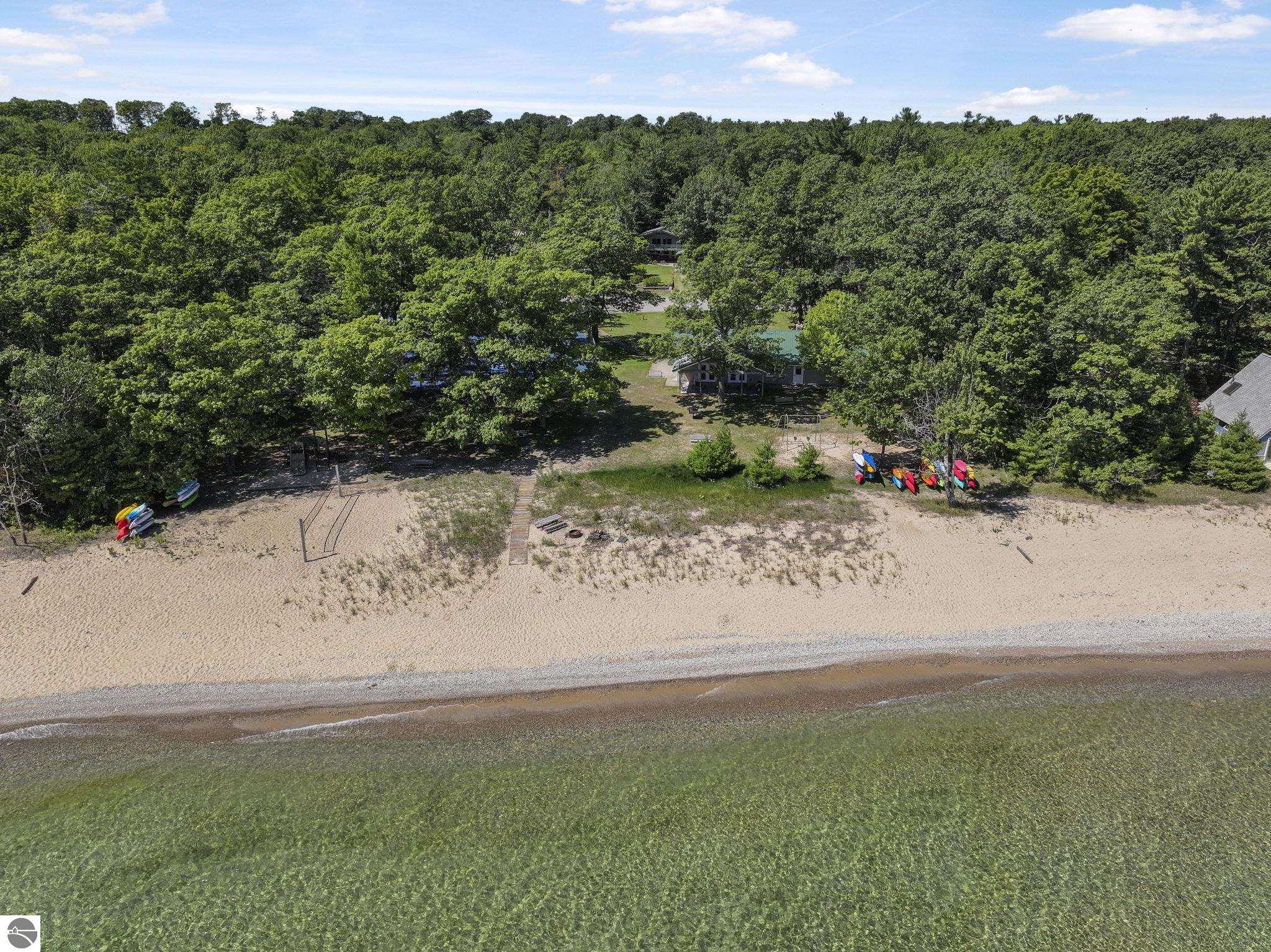 13631 N Forest Beach Shores