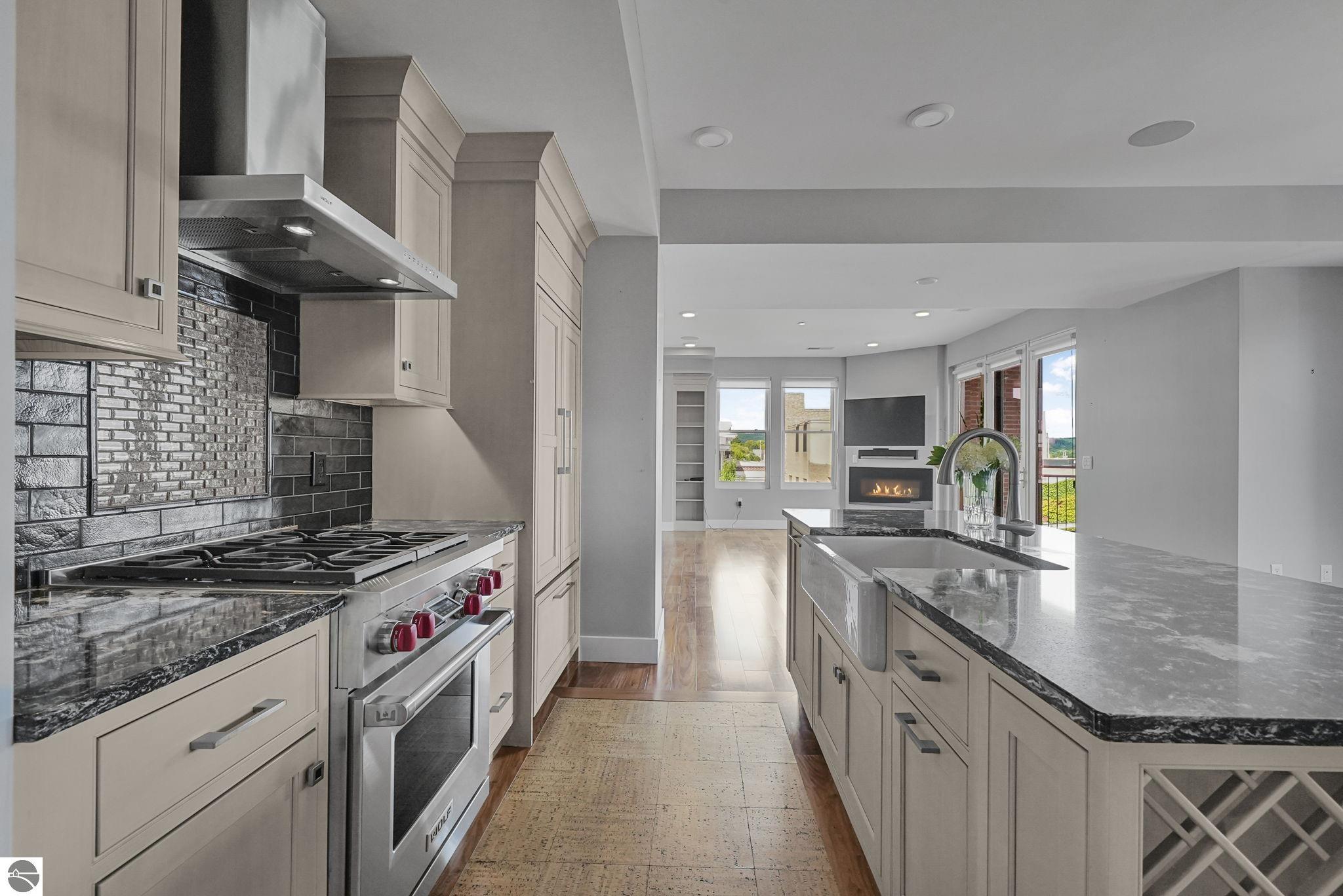 215 Washington Street Suite 3C