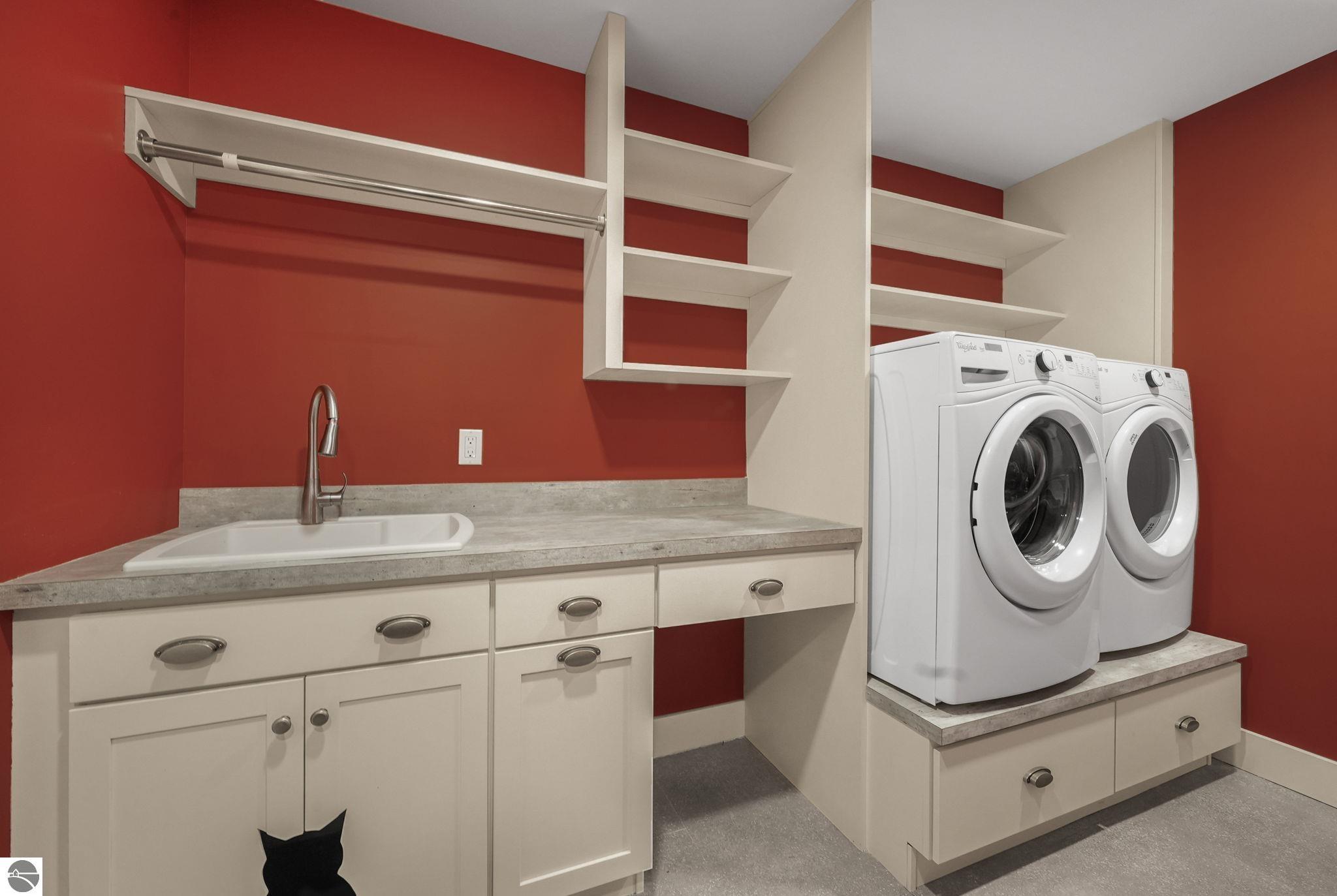 215 Washington Street Suite 3C