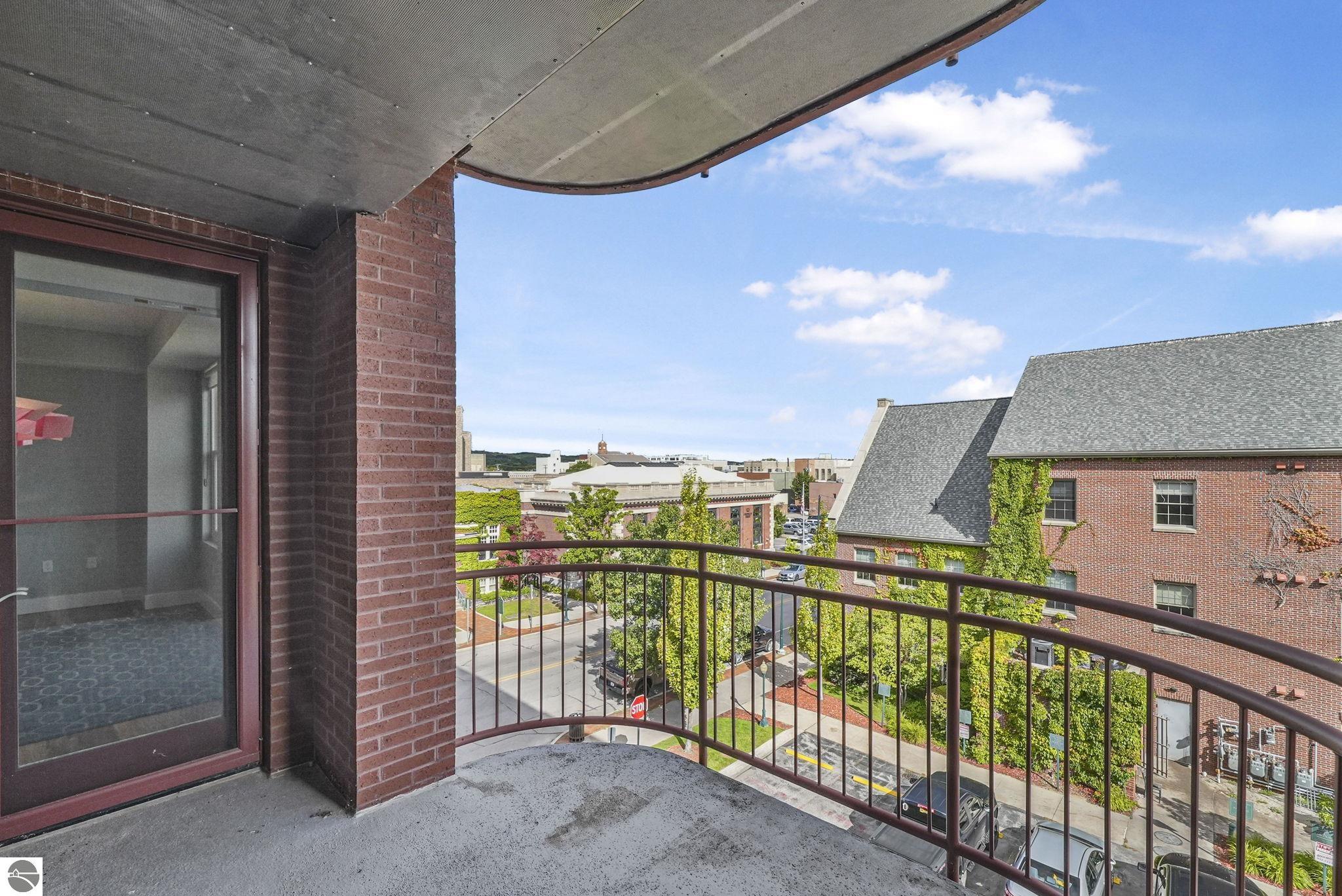 215 Washington Street Suite 3C