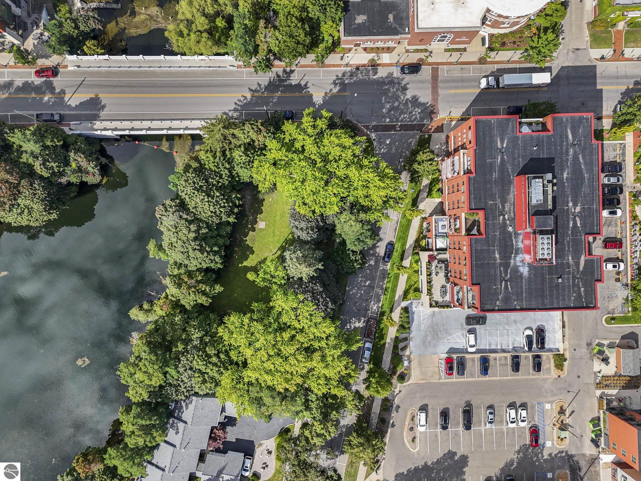 215 Washington Street Suite 3C