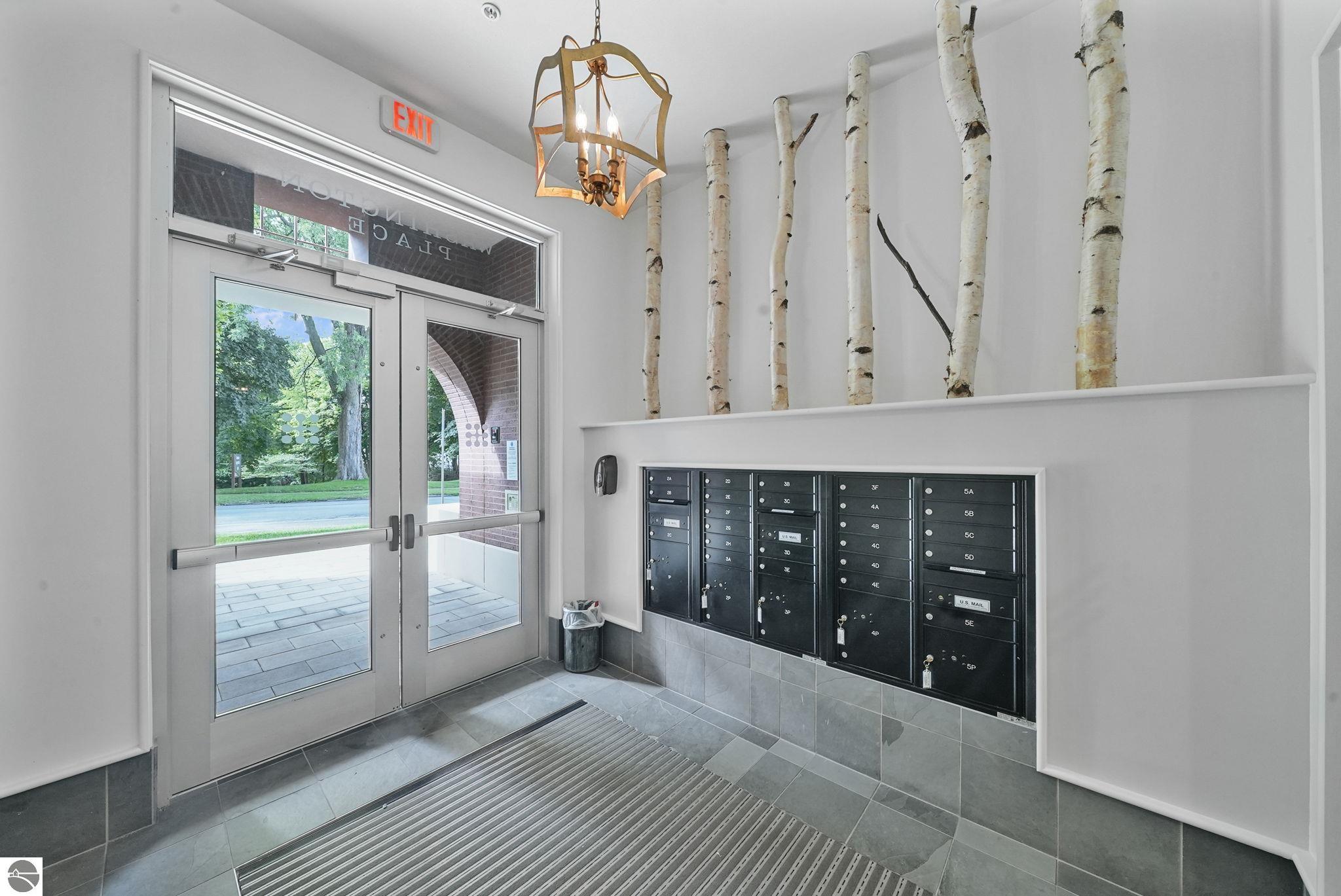 215 Washington Street Suite 3C