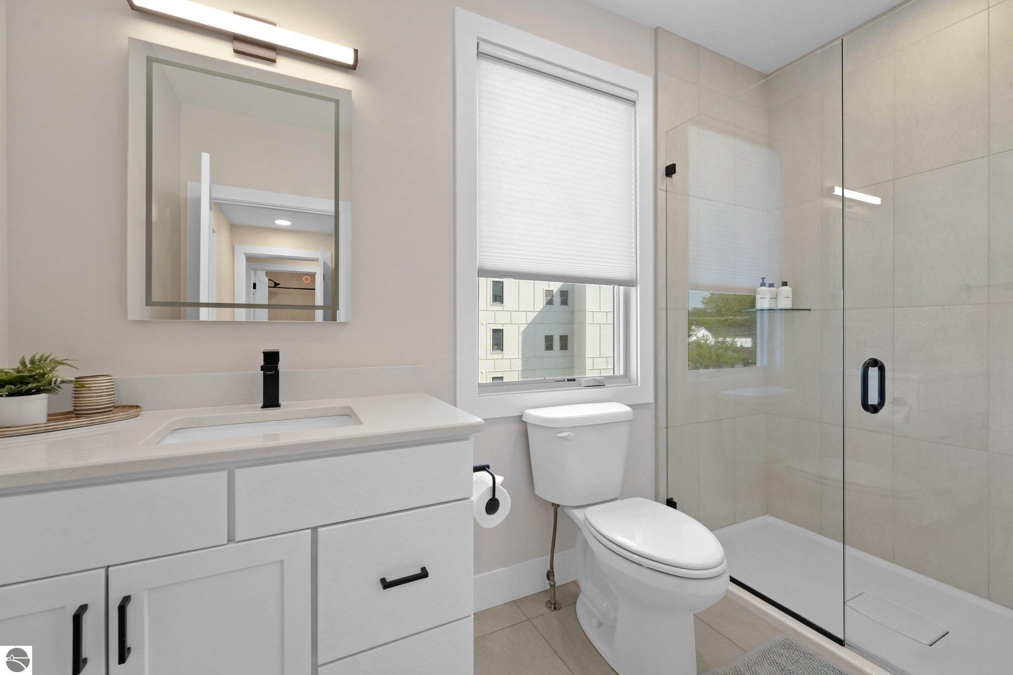 708 Randolph Street # 204