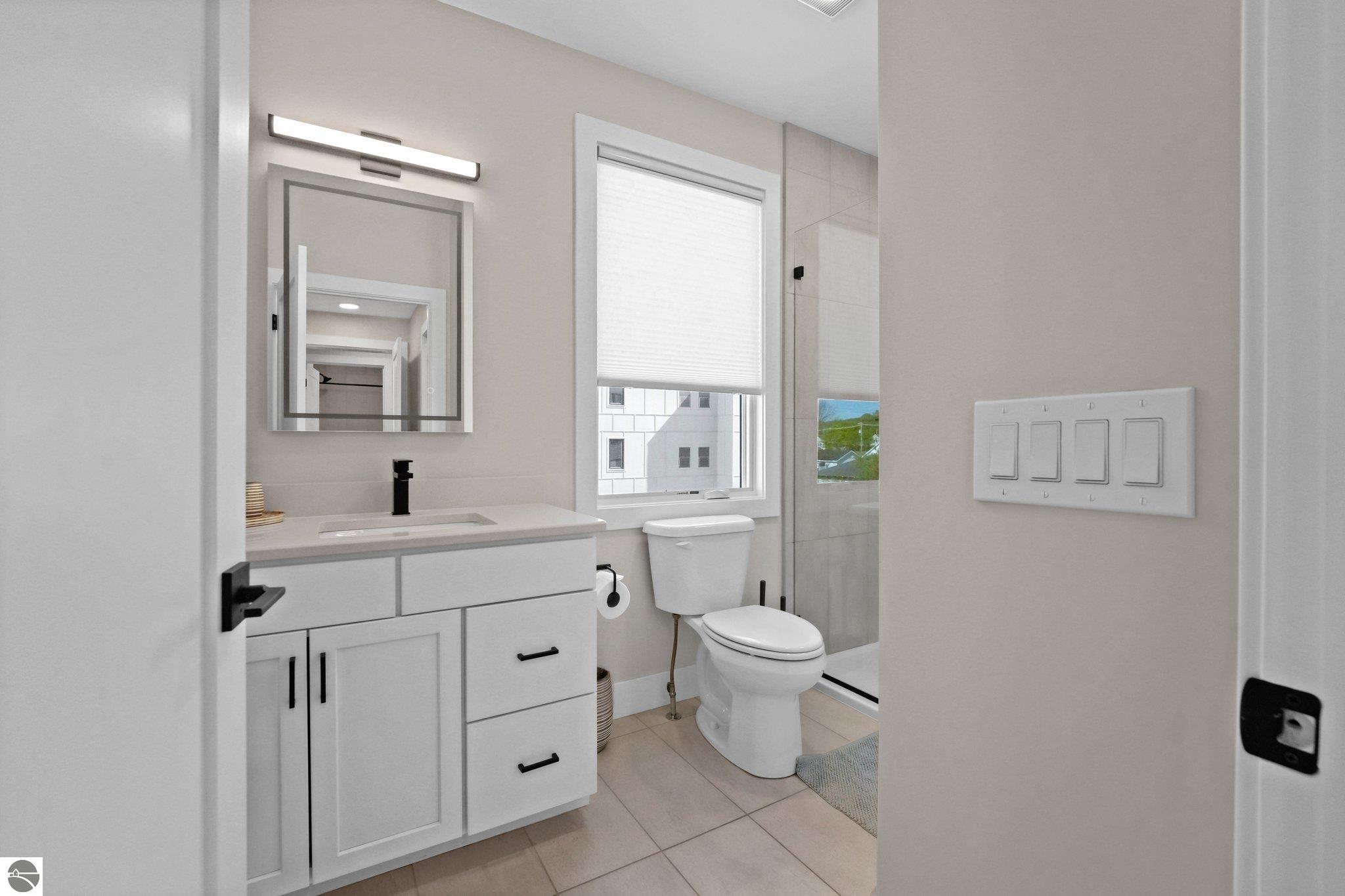 708 Randolph Street # 204