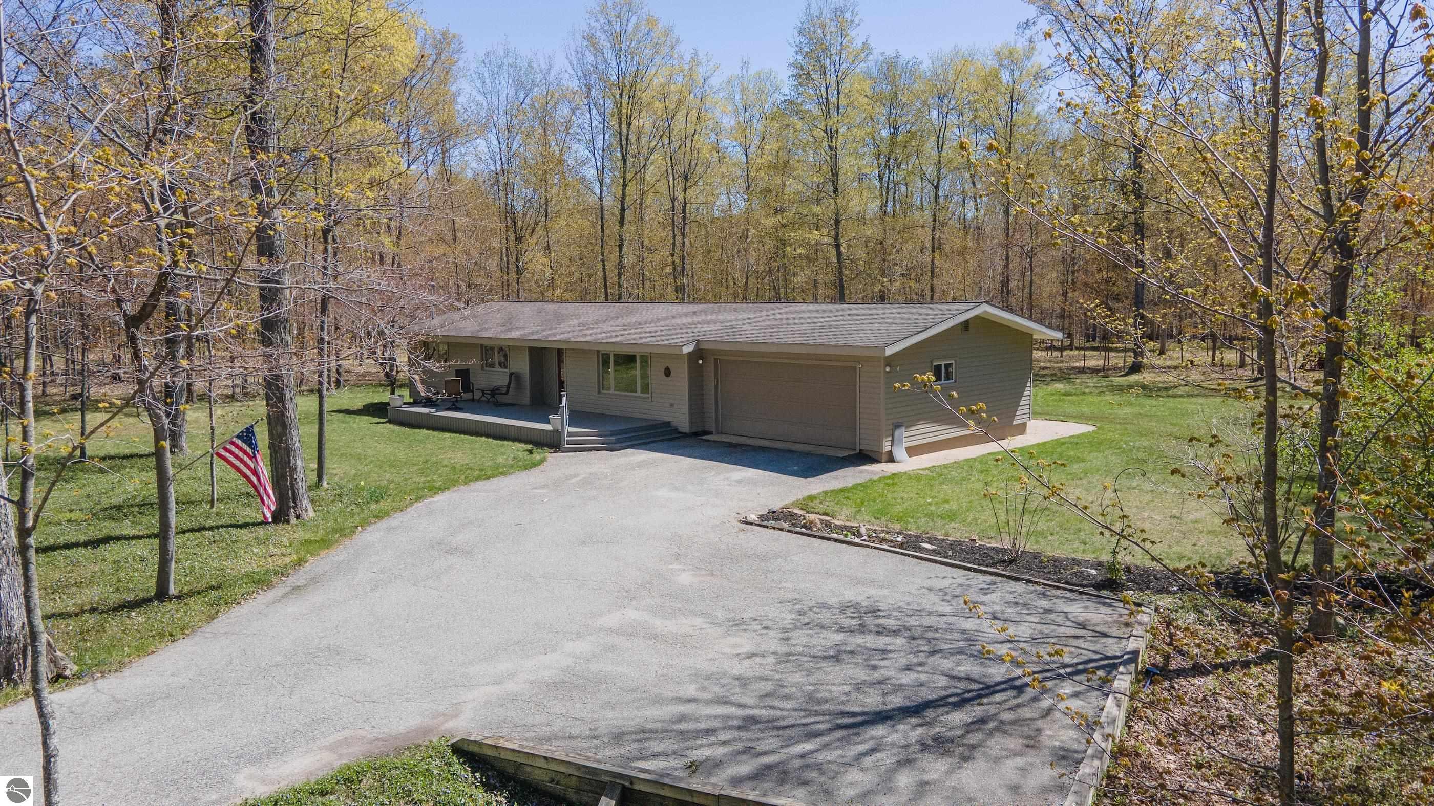 3189 Trumbull Road