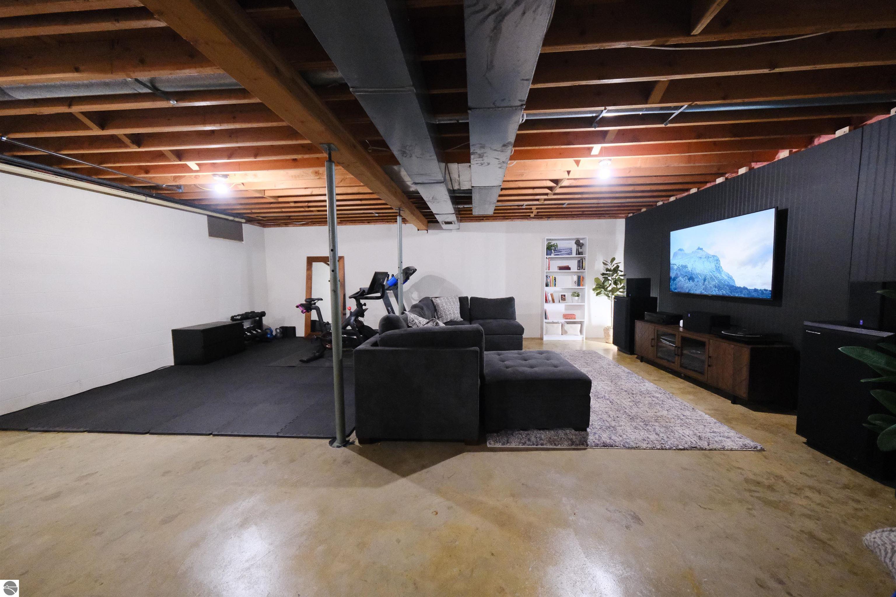 3189 Trumbull Road