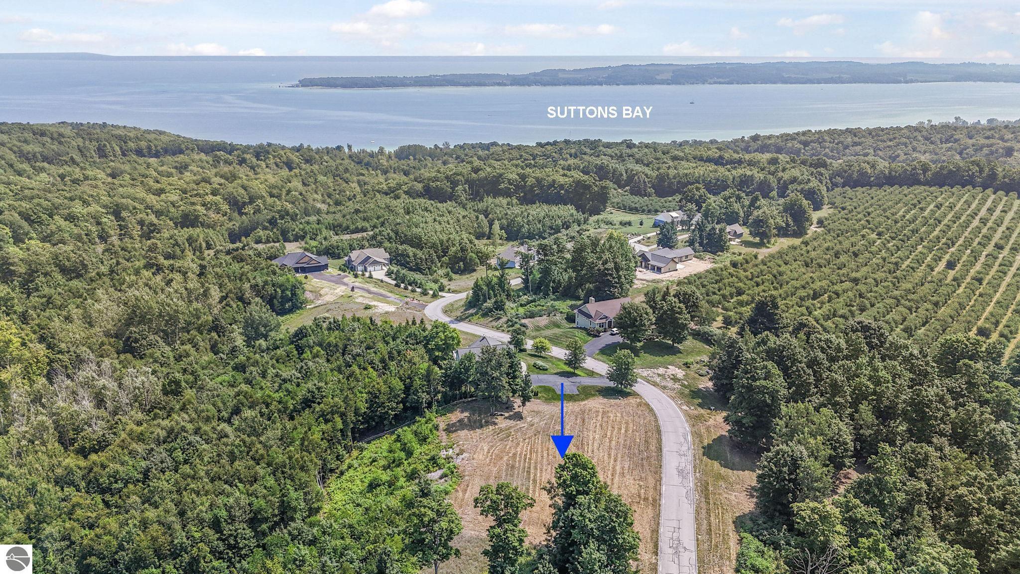 1912 N Blue Water Court