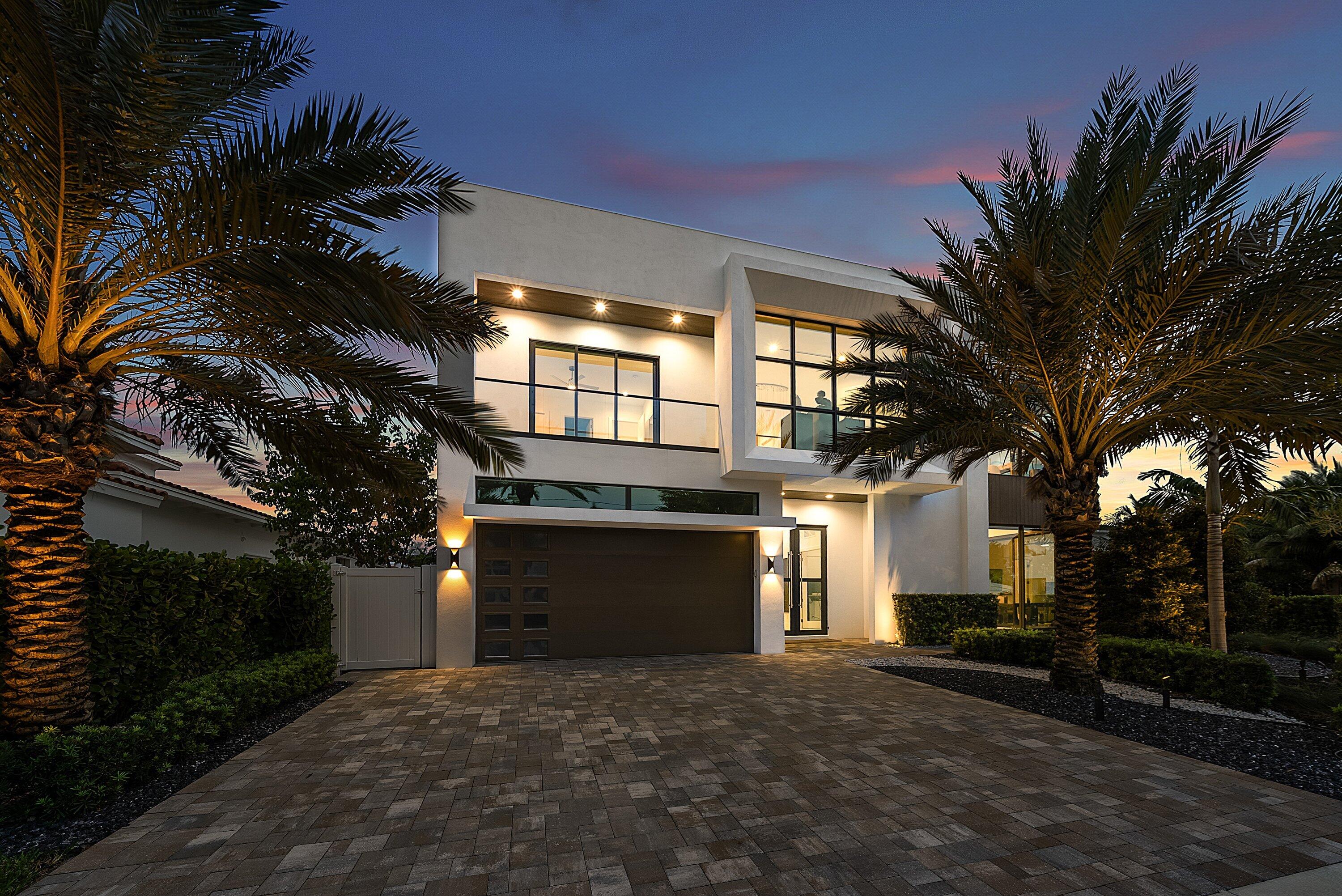 400 NE 4TH Street