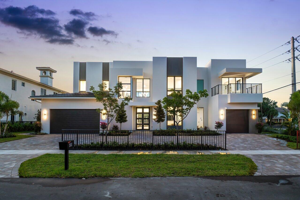 499 NE 4th Street