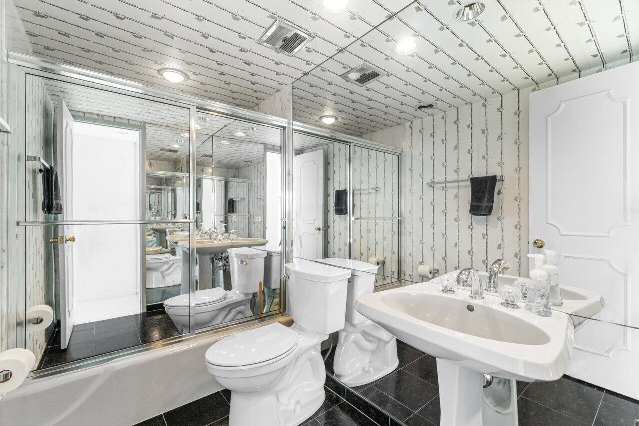 701 E Camino Real Unit: 8e