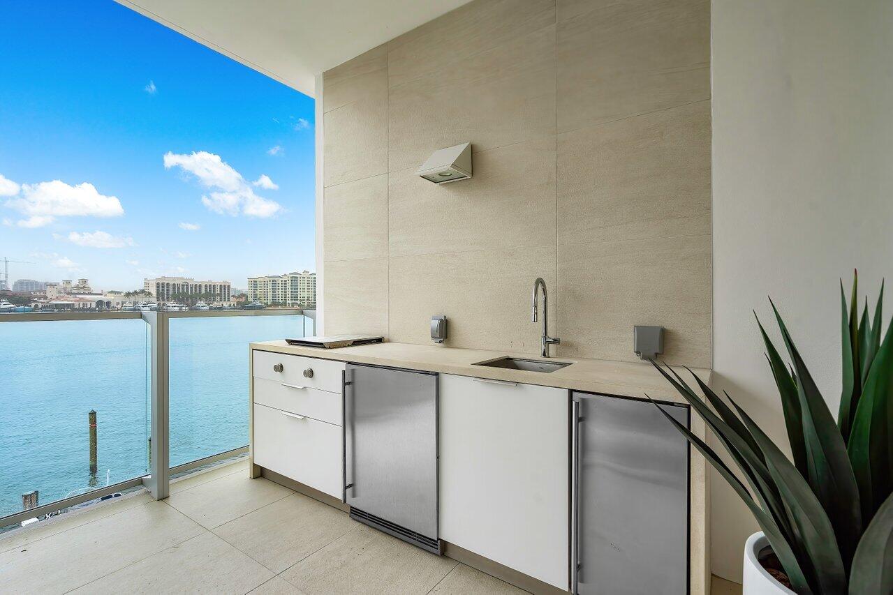 725 S Ocean Boulevard Unit: 303