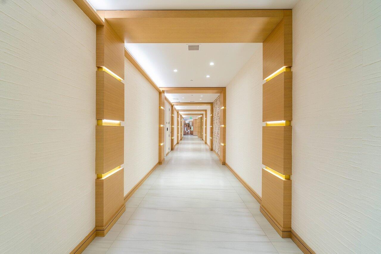 725 S Ocean Boulevard Unit: 303