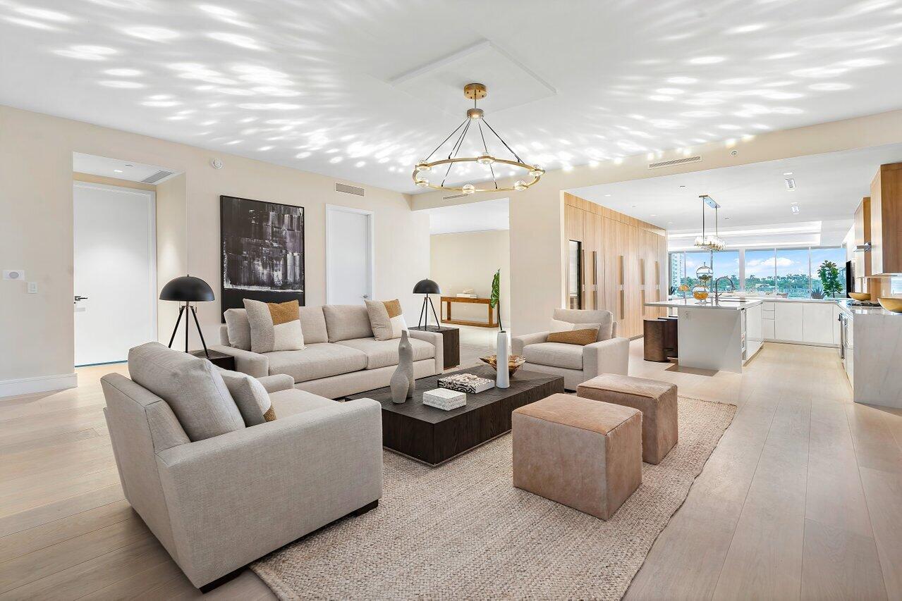 725 S Ocean Boulevard Unit: 303