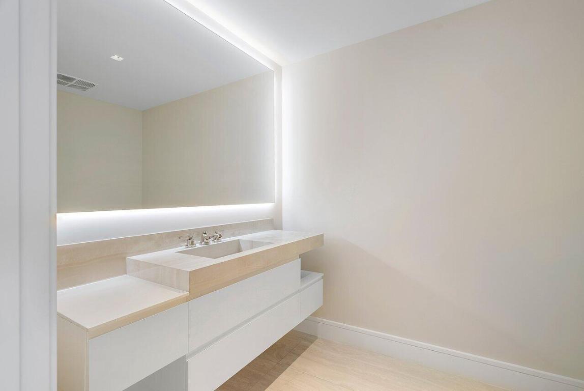 725 S Ocean Boulevard Unit: 303