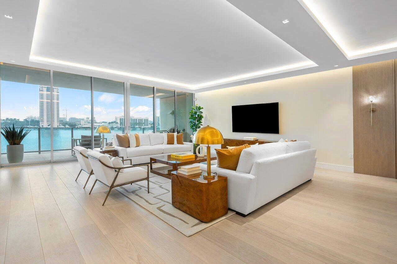 725 S Ocean Boulevard Unit: 303