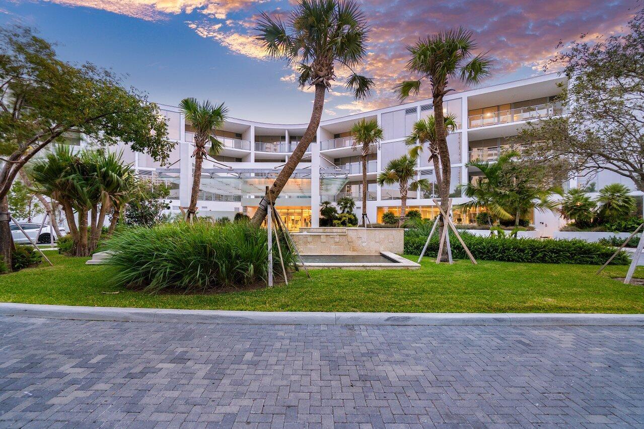 725 S Ocean Boulevard Unit: 303