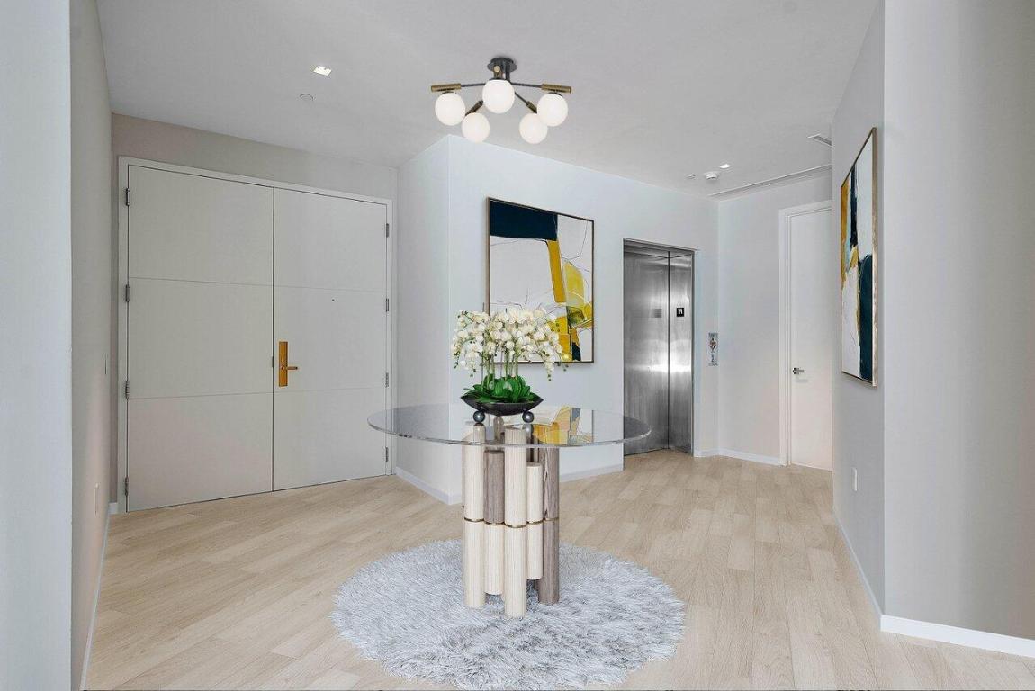 725 S Ocean Boulevard Unit: 104