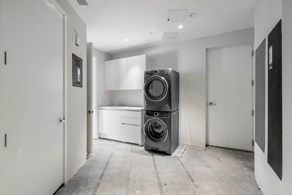 725 S Ocean Boulevard Unit: 104