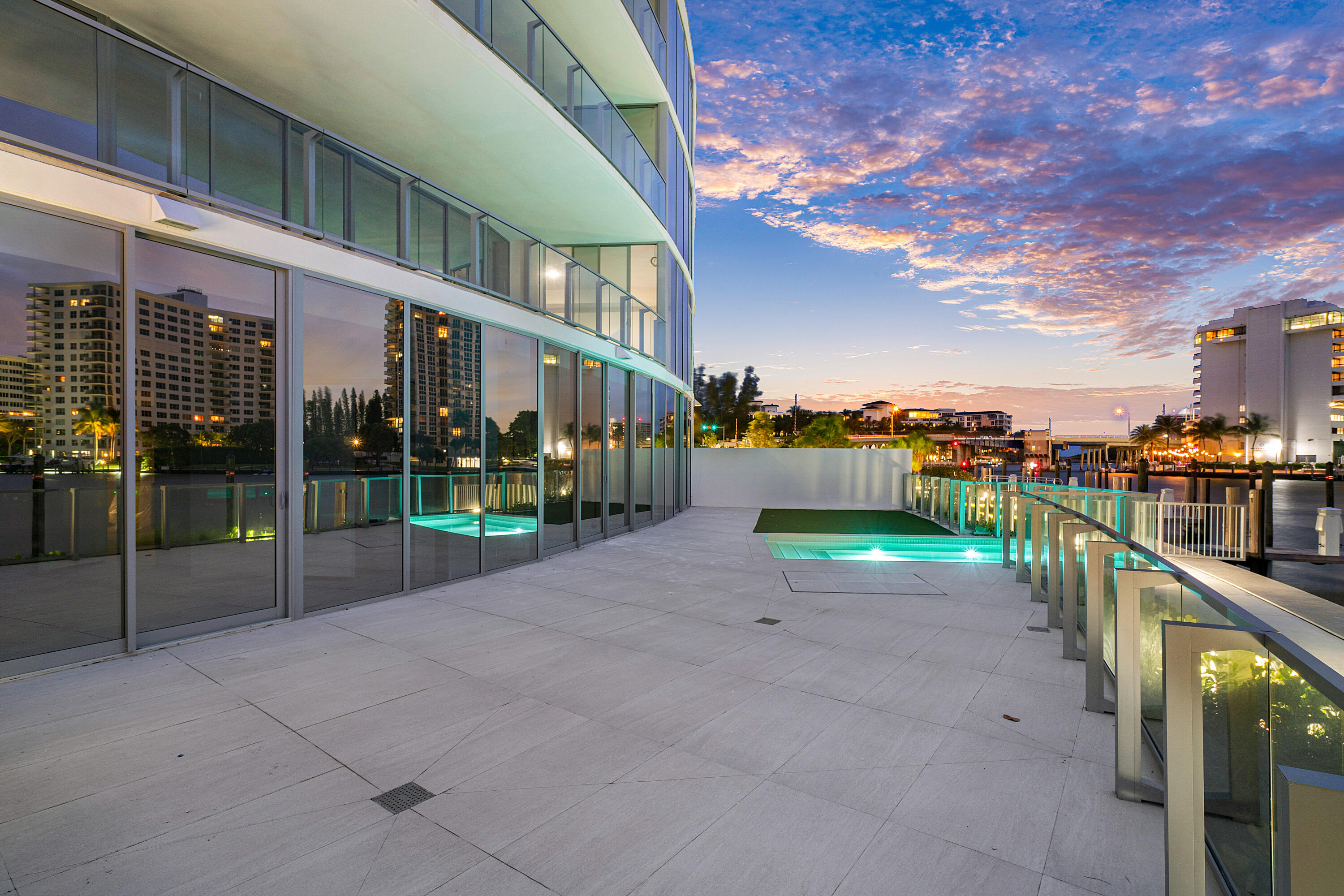 725 S Ocean Boulevard Unit: 104