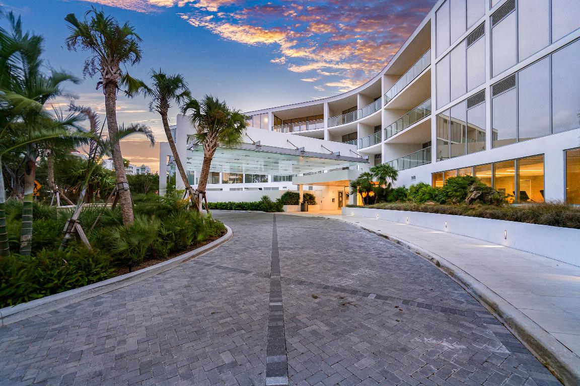 725 S Ocean Boulevard Unit: 104