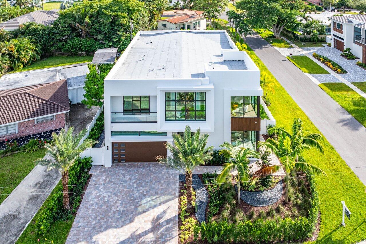 400 NE 4th Street