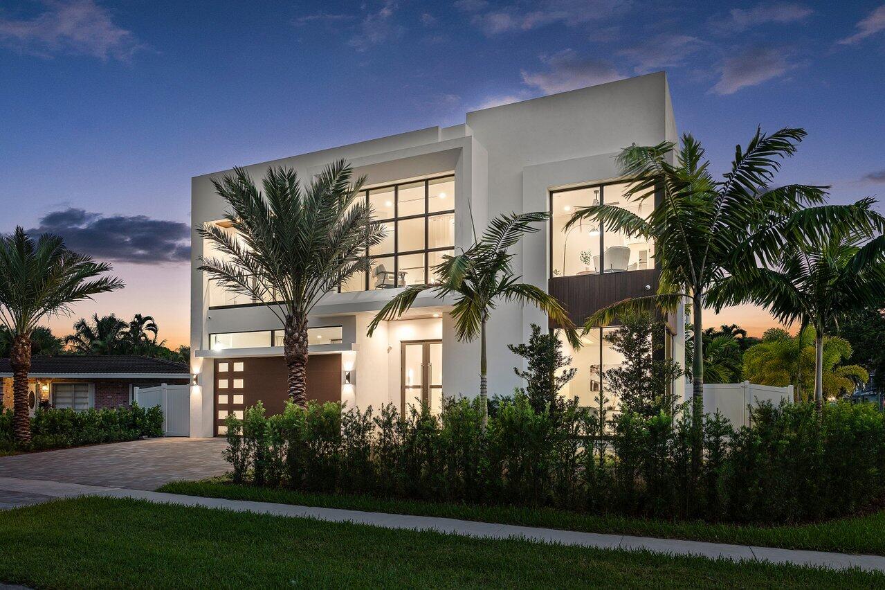 400 NE 4th Street