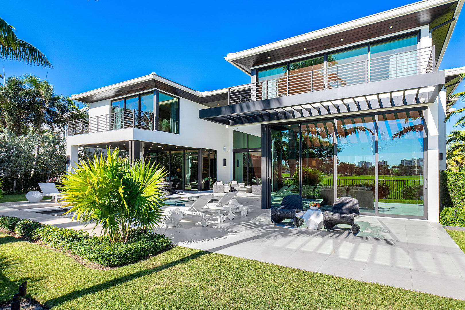 1758 Sabal Palm Drive