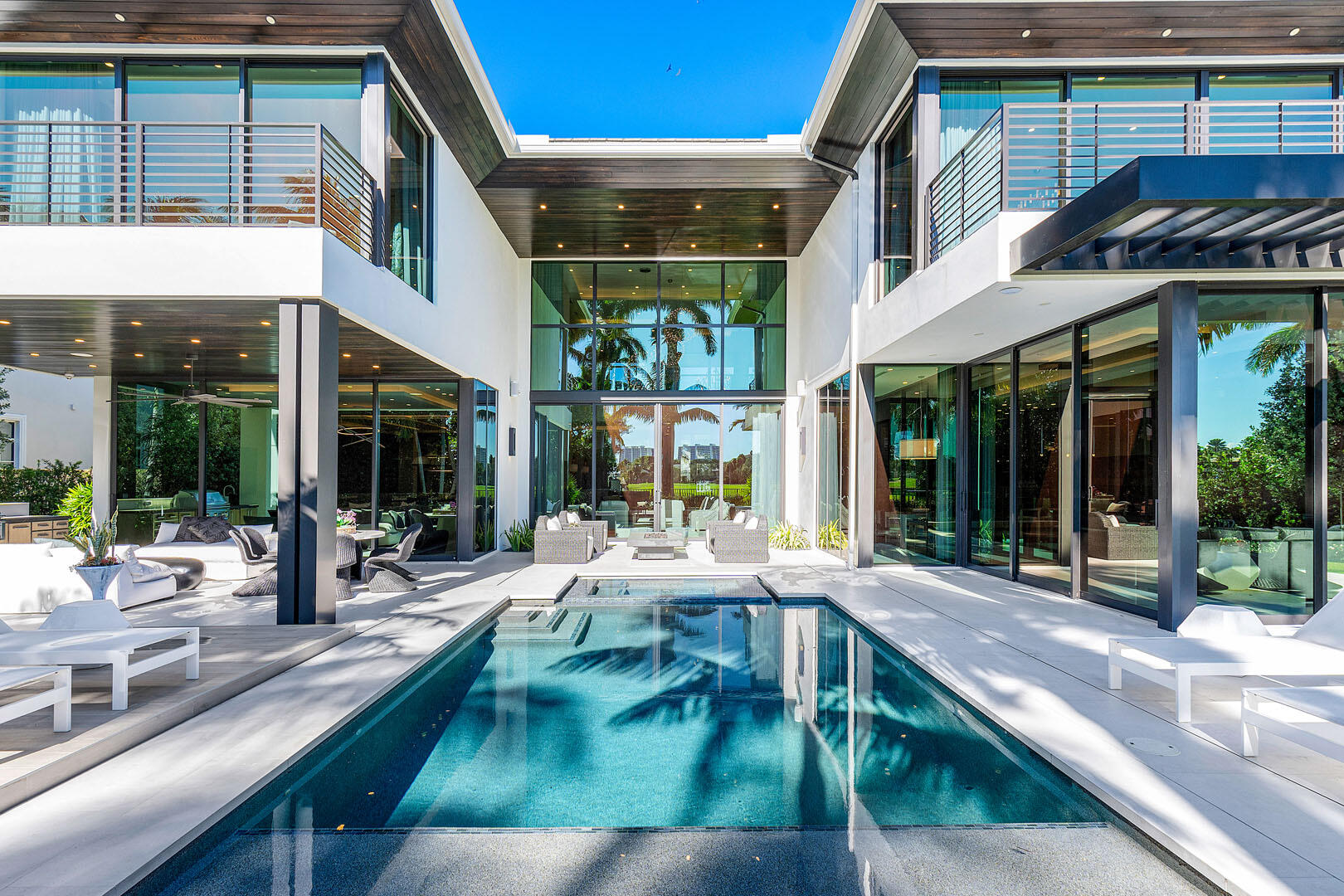 1758 Sabal Palm Drive