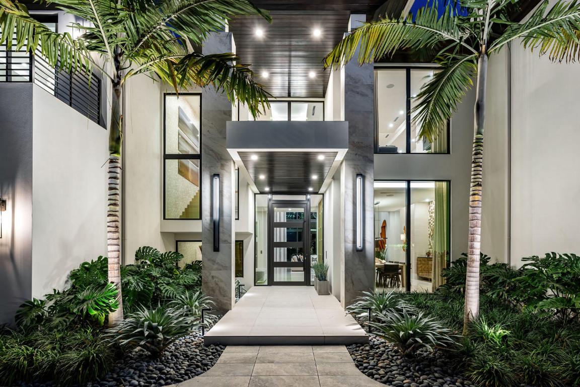 1758 Sabal Palm Drive