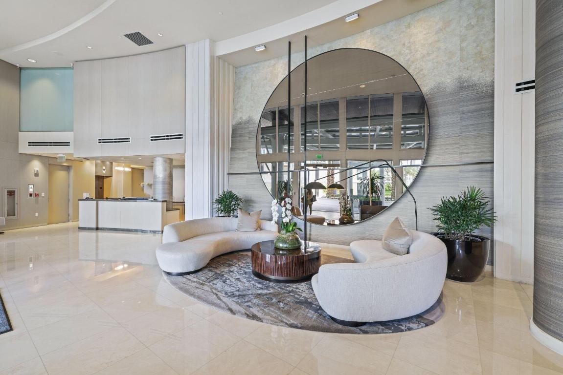 1000 S Ocean Boulevard 309