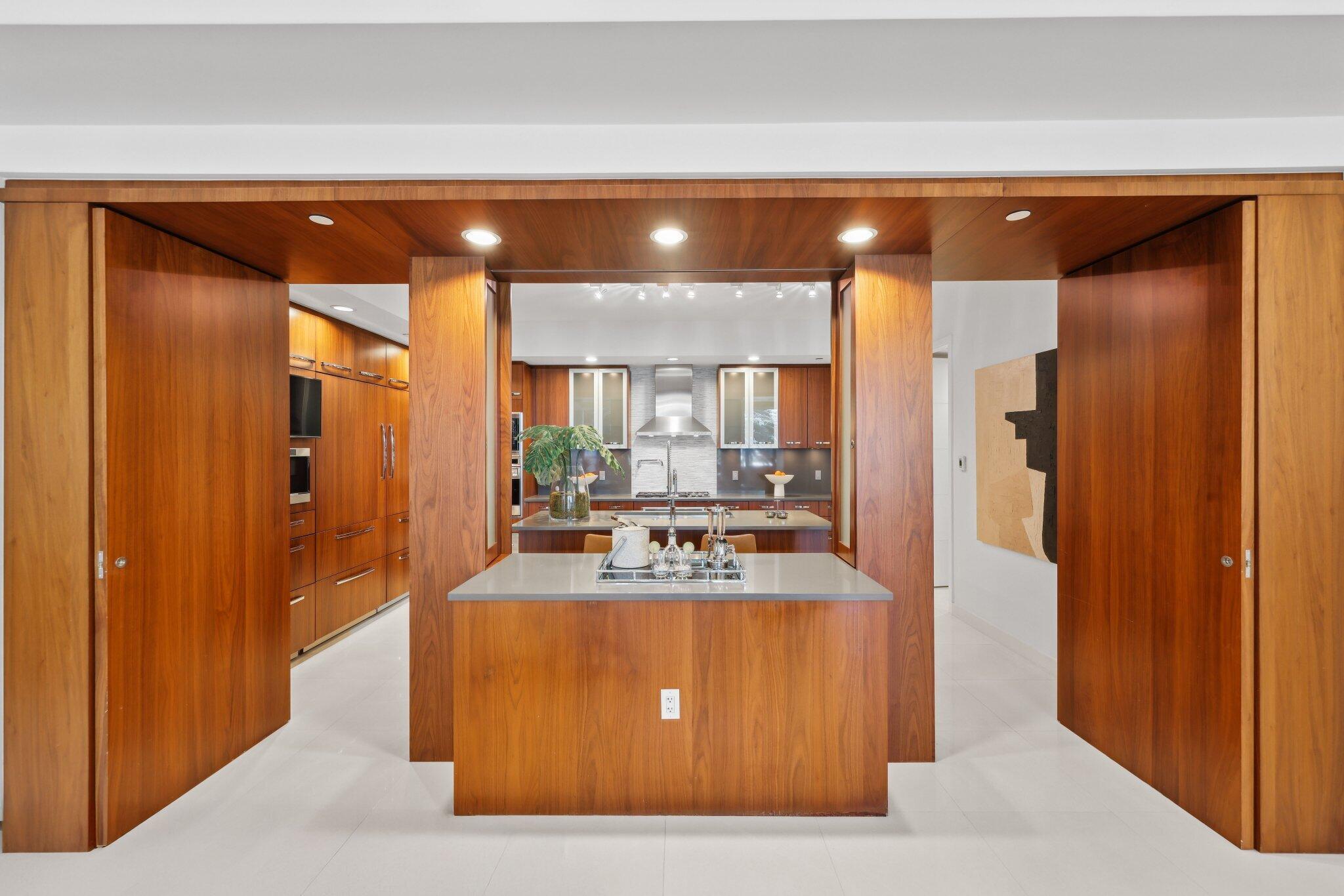 1000 S Ocean Boulevard 309