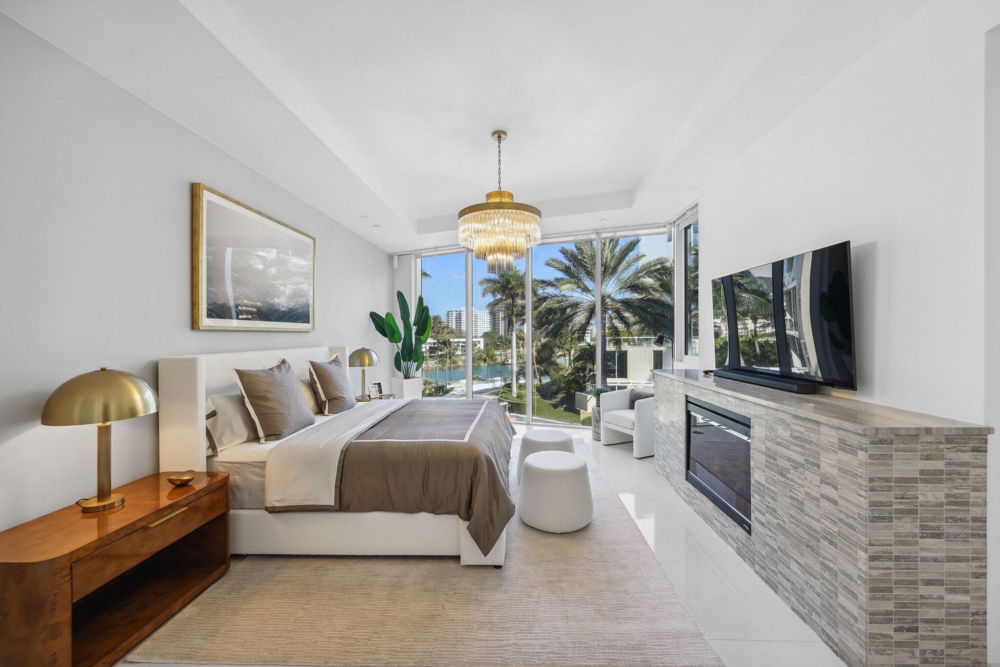 1000 S Ocean Boulevard 309