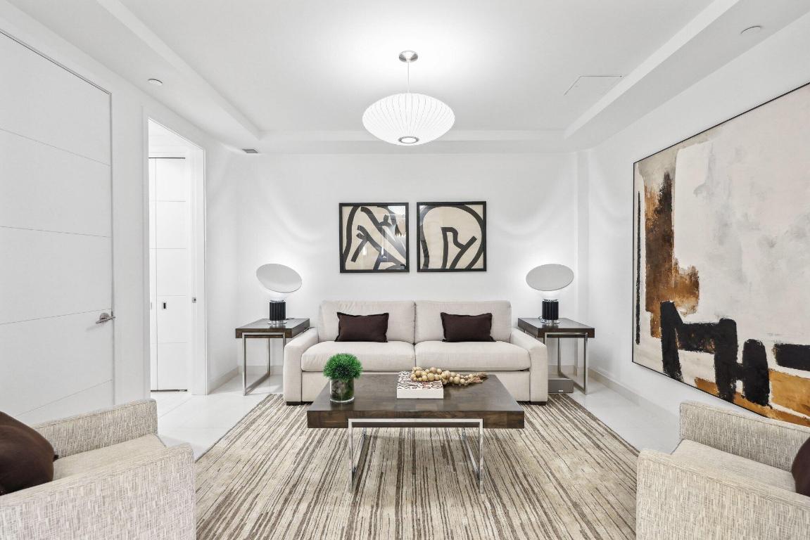 1000 S Ocean Boulevard 309