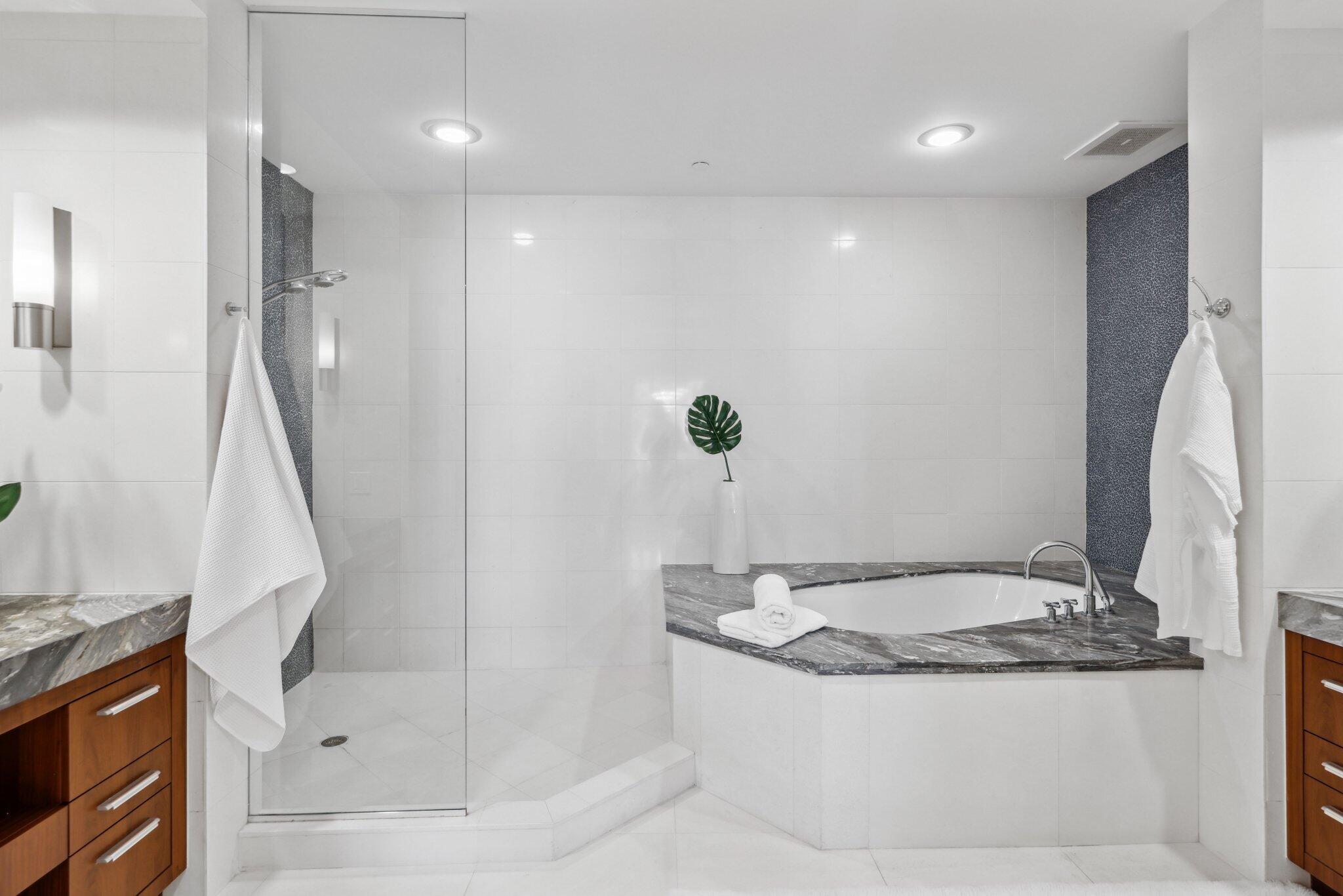 1000 S Ocean Boulevard 309