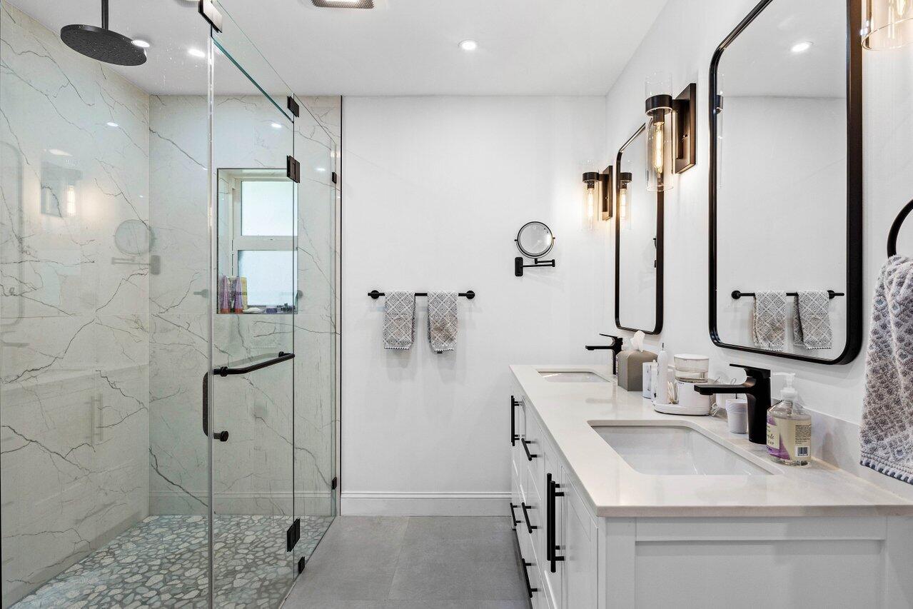 21786 Banyanwood Road