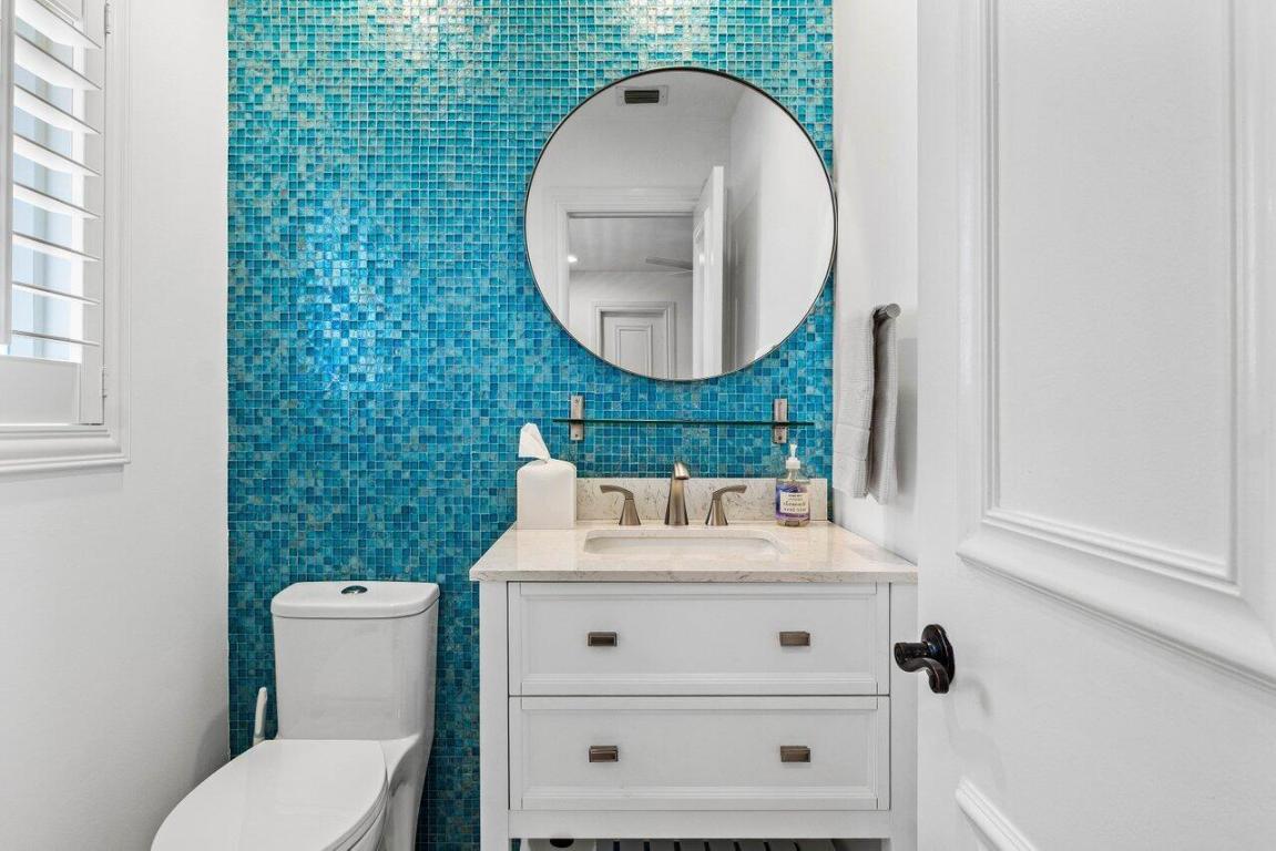 21786 Banyanwood Road