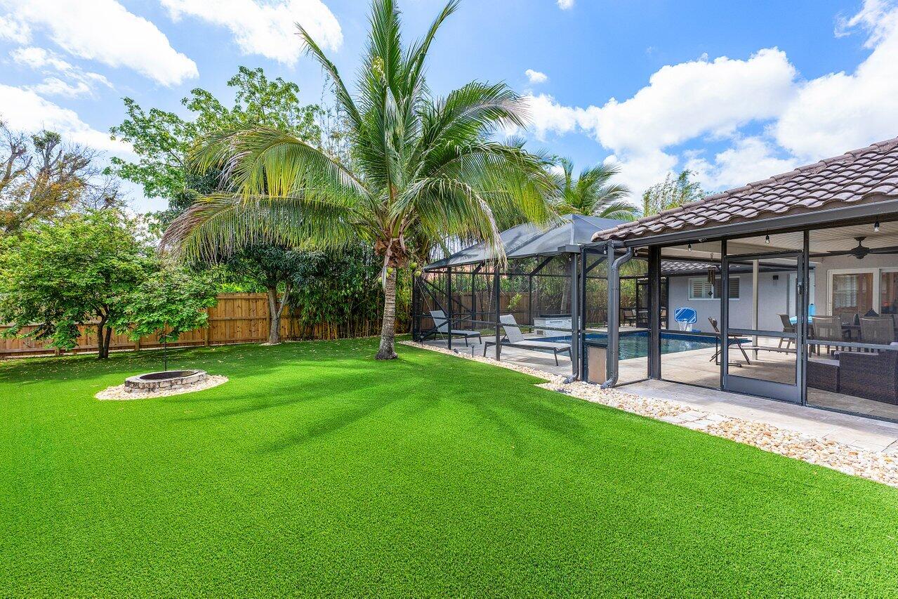 21786 Banyanwood Road